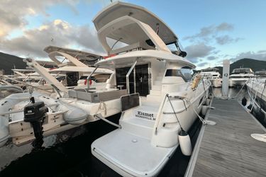 44' Aquila 2021 Yacht For Sale